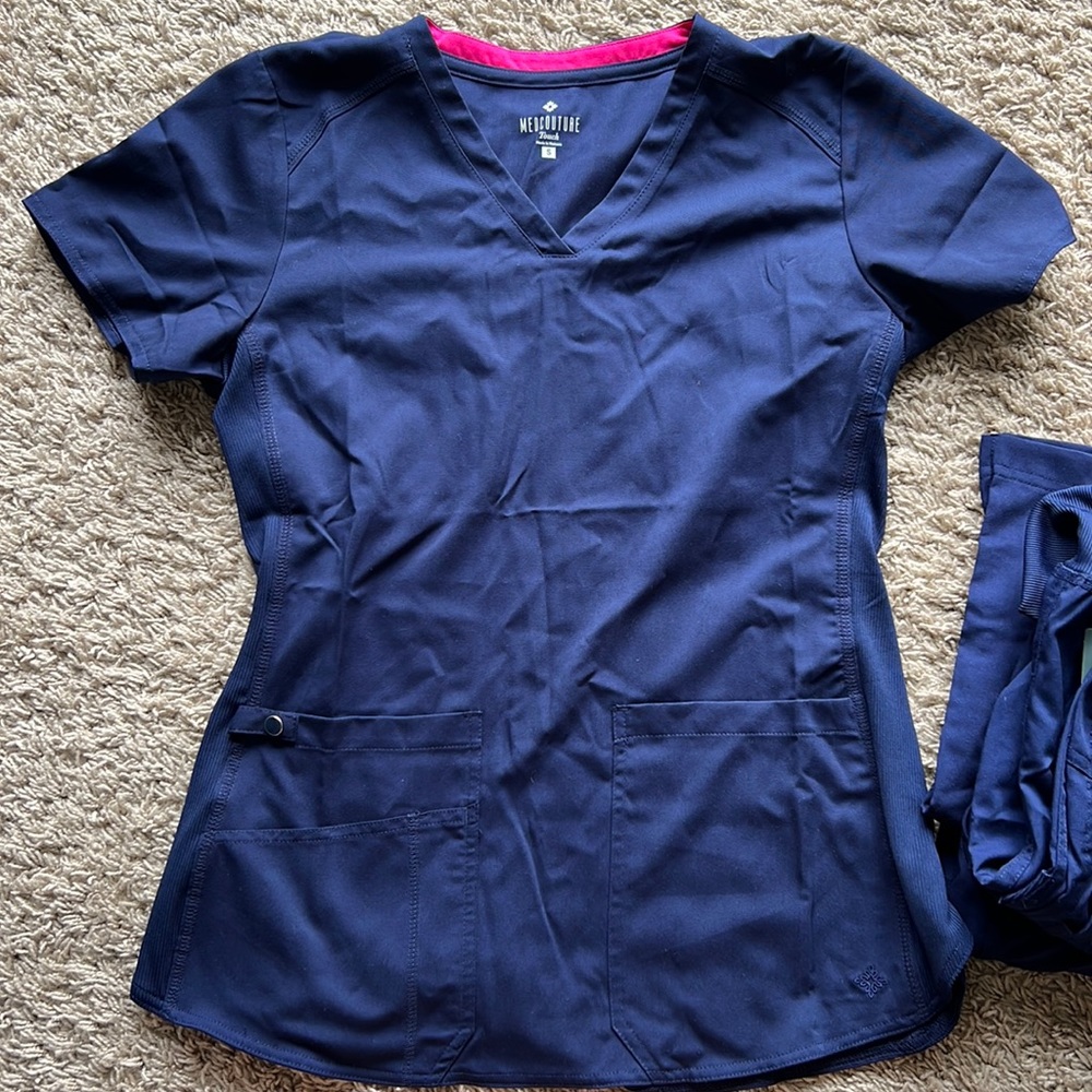 Scrub top
